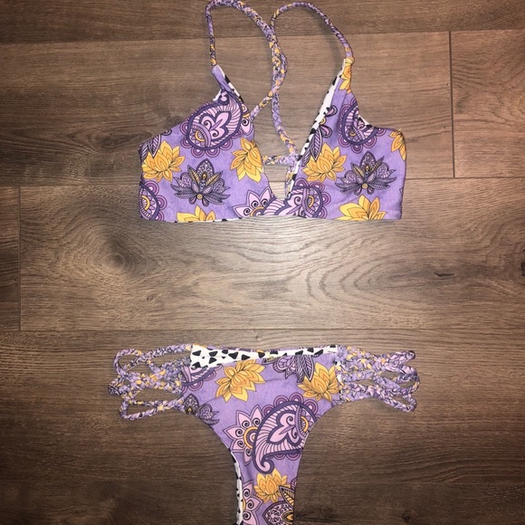 Moana Bikini Stingray Latte(SOLD) - Picture 4 of 5